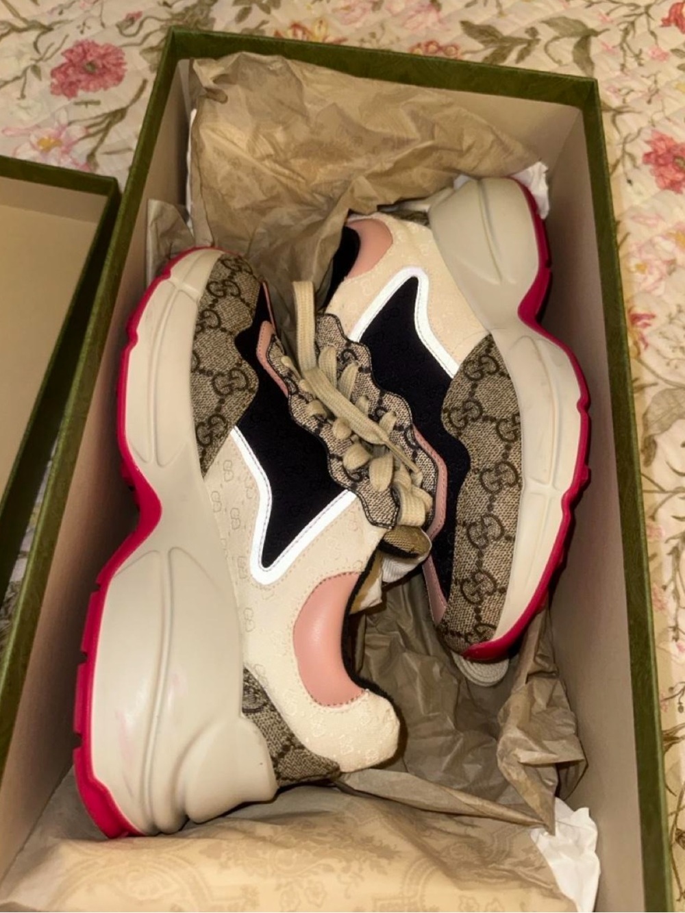 Gucci Kids Beige, Pink & Black Chunky Sneaker